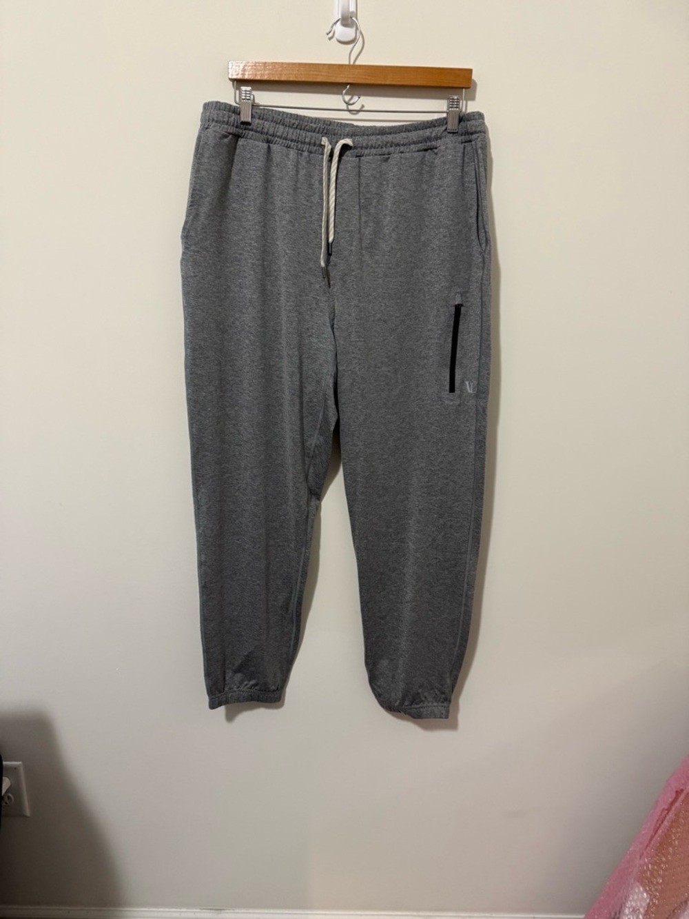 Vuori Charcoal Gray Drawstring Joggers
